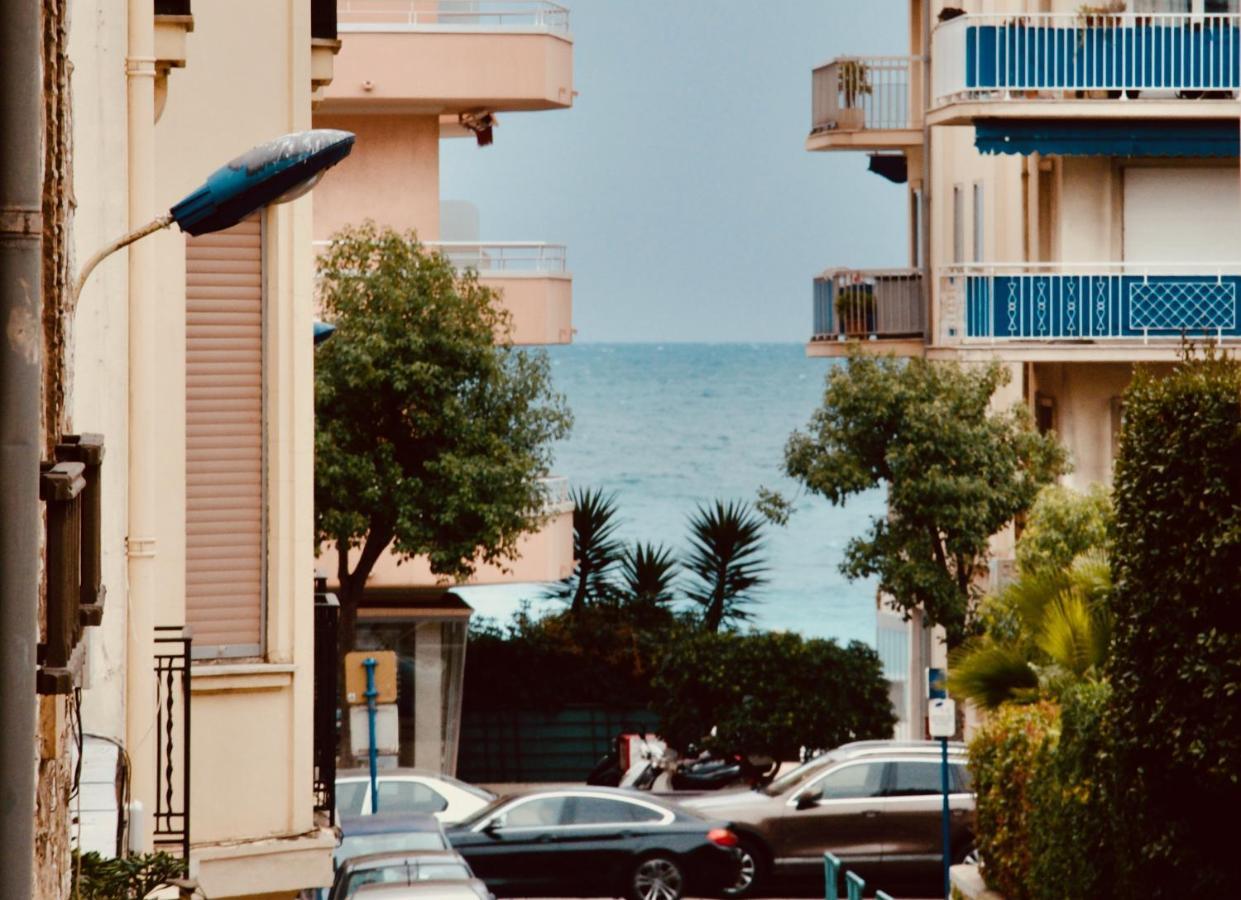Appartement 2 Les Clematites Menton Exterior foto